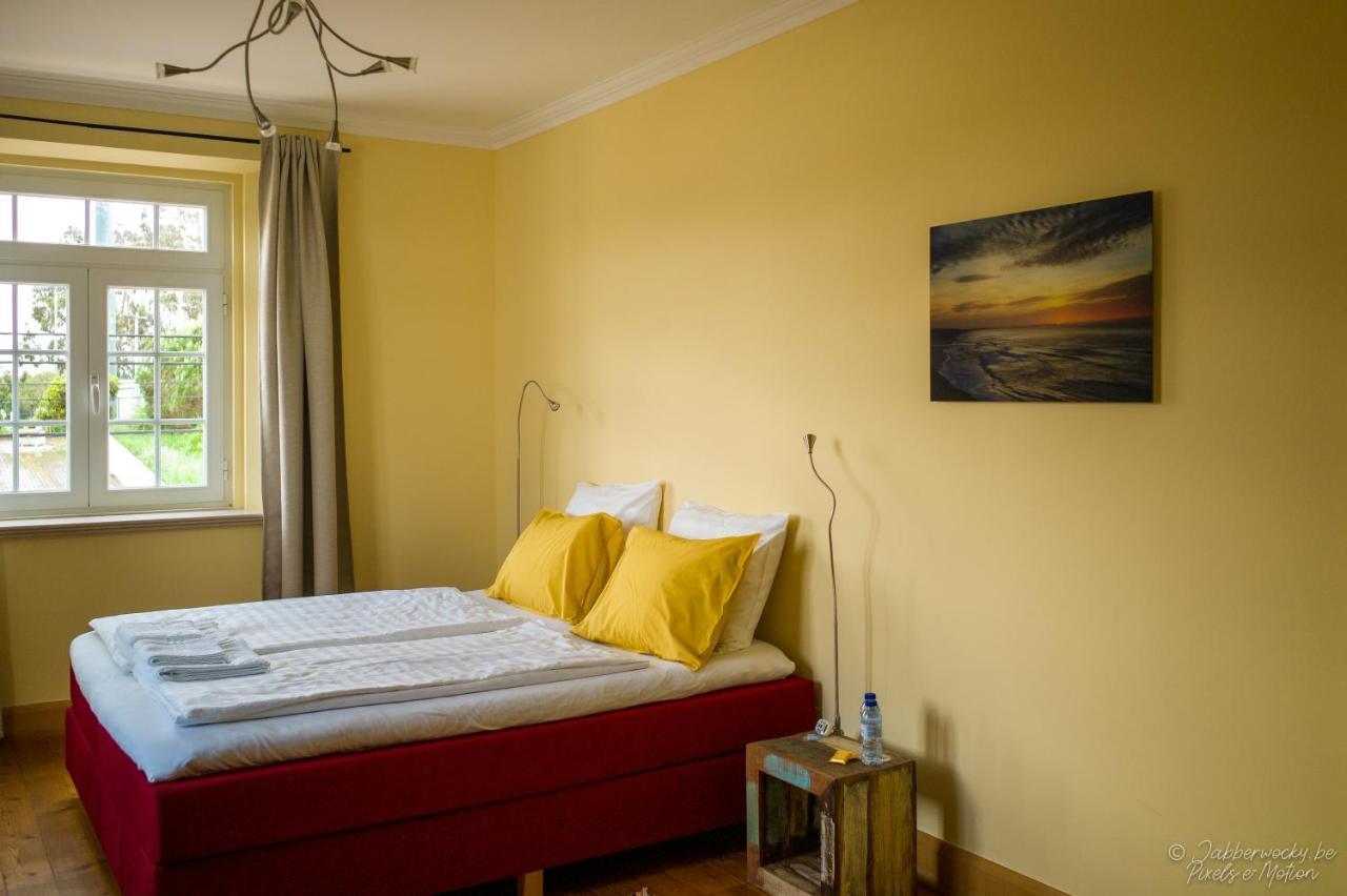 Casa Pedra Nobre Bed & Breakfast Nadadouro Exterior photo