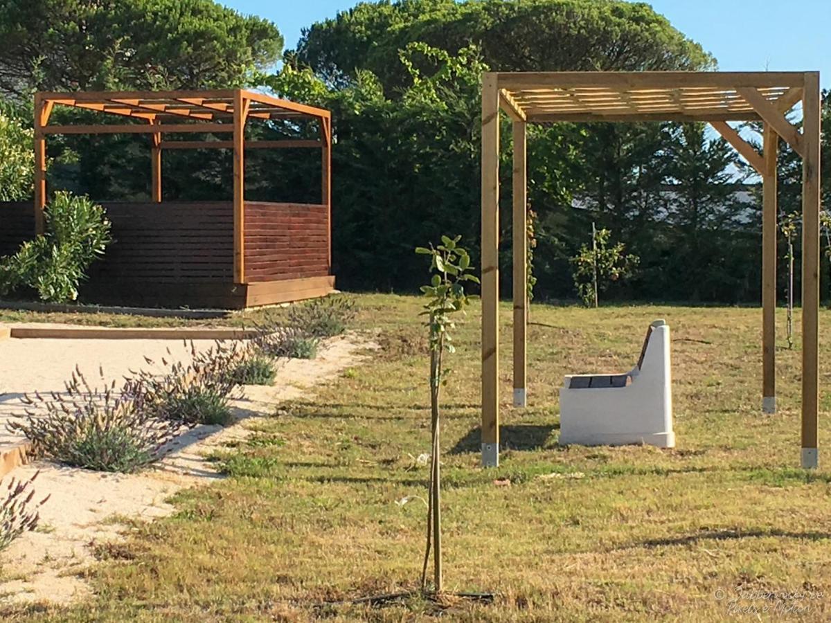 Casa Pedra Nobre Bed & Breakfast Nadadouro Exterior photo